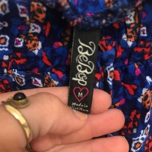 Soft Pom Pom detailed shorts